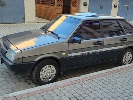 ВАЗ 2109 1990 в Каменце-Подольском на Automoto.ua Серый ВАЗ 2109, объемом двигателя 1.29 л и пробегом 180 тыс. км за 1250 $, фото 1 на Automoto.ua