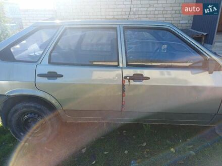 ВАЗ 2109 1991 у Львові на Automoto.ua Сірий ВАЗ 2109, об'ємом двигуна 1.3 л та пробігом 199 тис. км за 600 $, фото 1 на Automoto.ua