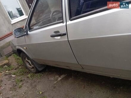 Серый ВАЗ 2109, объемом двигателя 1.5 л и пробегом 120 тыс. км за 800 $, фото 1 на Automoto.ua