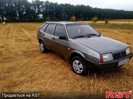 Серый ВАЗ 2109, объемом двигателя 1.5 л и пробегом 222 тыс. км за 850 $, фото 1 на Automoto.ua