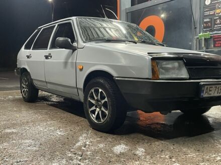Серый ВАЗ 2109, объемом двигателя 1.6 л и пробегом 170 тыс. км за 1121 $, фото 1 на Automoto.ua