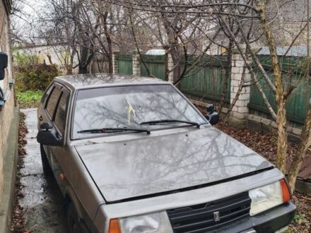 Серый ВАЗ 2109, объемом двигателя 1.3 л и пробегом 1000 тыс. км за 500 $, фото 1 на Automoto.ua