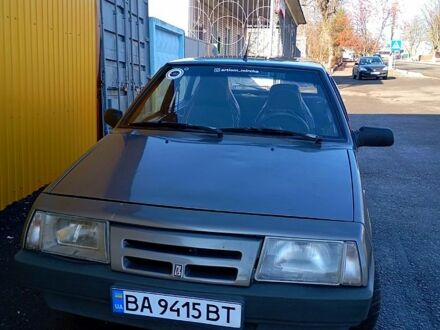 ВАЗ 2109 1991 в Новоукраинке на Automoto.ua Серый ВАЗ 2109, объемом двигателя 1.3 л и пробегом 94 тыс. км за 1100 $, фото 1 на Automoto.ua