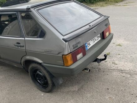 ВАЗ 2109 1991 у Липовце на Automoto.ua Сірий ВАЗ 2109, об'ємом двигуна 1.5 л та пробігом 14 тис. км за 900 $, фото 1 на Automoto.ua