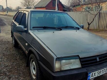 ВАЗ 2109 1992 у Люботине на Automoto.ua Сірий ВАЗ 2109, об'ємом двигуна 15 л та пробігом 200 тис. км за 1050 $, фото 1 на Automoto.ua