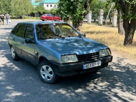 ВАЗ 2109 1992 у Синельниковом на Automoto.ua Сірий ВАЗ 2109, об'ємом двигуна 1.1 л та пробігом 80 тис. км за 750 $, фото 1 на Automoto.ua