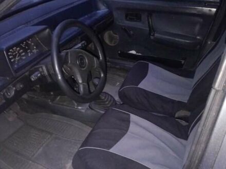 ВАЗ 2109 1993 в Павлограде на Automoto.ua Серый ВАЗ 2109, объемом двигателя 1.5 л и пробегом 462 тыс. км за 749 $, фото 1 на Automoto.ua
