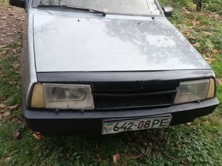 Серый ВАЗ 2109, объемом двигателя 1 л и пробегом 111 тыс. км за 600 $, фото 1 на Automoto.ua