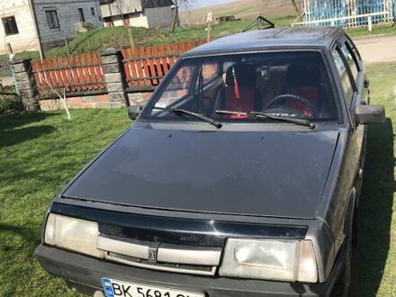 ВАЗ 2109 1993 у Костополе на Automoto.ua Сірий ВАЗ 2109, об'ємом двигуна 1.3 л та пробігом 500 тис. км за 750 $, фото 1 на Automoto.ua