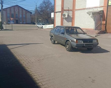 Серый ВАЗ 2109, объемом двигателя 0 л и пробегом 144 тыс. км за 800 $, фото 1 на Automoto.ua