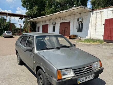 ВАЗ 2109 1994 в Кропивницком (Кировограде) на Automoto.ua Серый ВАЗ 2109, объемом двигателя 0 л и пробегом 200 тыс. км за 290 $, фото 1 на Automoto.ua