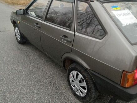 ВАЗ 2109 1995 в Новорад-Волынском на Automoto.ua Серый ВАЗ 2109, объемом двигателя 1.5 л и пробегом 67 тыс. км за 1199 $, фото 1 на Automoto.ua