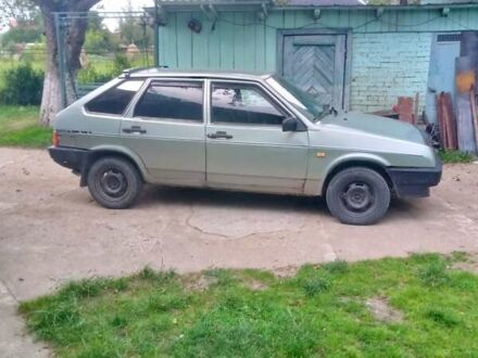 ВАЗ 2109 1995 в Надворной на Automoto.ua Серый ВАЗ 2109, объемом двигателя 1.5 л и пробегом 395 тыс. км за 800 $, фото 1 на Automoto.ua