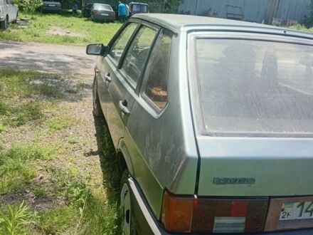 ВАЗ 2109 1995 у Чернівцях на Automoto.ua Сірий ВАЗ 2109, об'ємом двигуна 1.5 л та пробігом 126 тис. км за 470 $, фото 1 на Automoto.ua