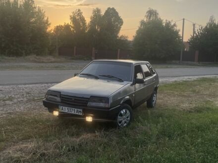 ВАЗ 2109 1995 в Фастове на Automoto.ua Серый ВАЗ 2109, объемом двигателя 1.5 л и пробегом 150 тыс. км за 722 $, фото 1 на Automoto.ua