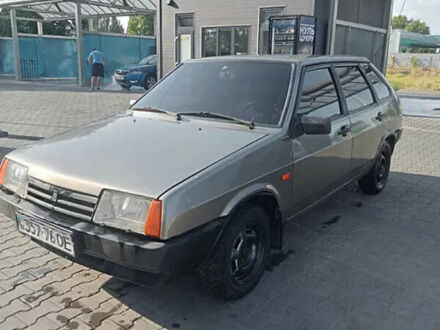 ВАЗ 2109 2000 в Одессе на Automoto.ua Серый ВАЗ 2109, объемом двигателя 0 л и пробегом 309 тыс. км за 1550 $, фото 1 на Automoto.ua
