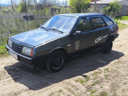 Серый ВАЗ 2109, объемом двигателя 1.5 л и пробегом 250 тыс. км за 685 $, фото 1 на Automoto.ua