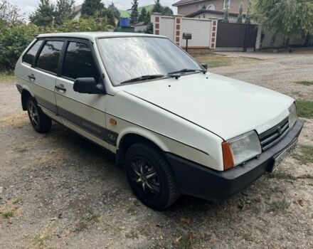 Серый ВАЗ 2109, объемом двигателя 1.5 л и пробегом 380 тыс. км за 1005 $, фото 1 на Automoto.ua
