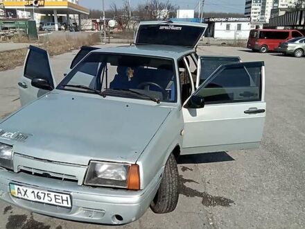 ВАЗ 2109 2000 в Харькове на Automoto.ua Серый ВАЗ 2109, объемом двигателя 1.5 л и пробегом 100 тыс. км за 950 $, фото 1 на Automoto.ua