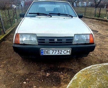 Серый ВАЗ 2109, объемом двигателя 1.5 л и пробегом 300 тыс. км за 850 $, фото 1 на Automoto.ua