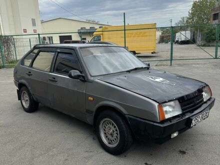 ВАЗ 2109 2001 у Умани на Automoto.ua Сірий ВАЗ 2109, об'ємом двигуна 1.5 л та пробігом 100 тис. км за 700 $, фото 1 на Automoto.ua