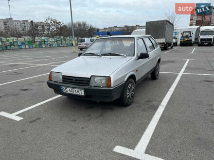 Серый ВАЗ 2109, объемом двигателя 1.5 л и пробегом 335 тыс. км за 1400 $, фото 1 на Automoto.ua