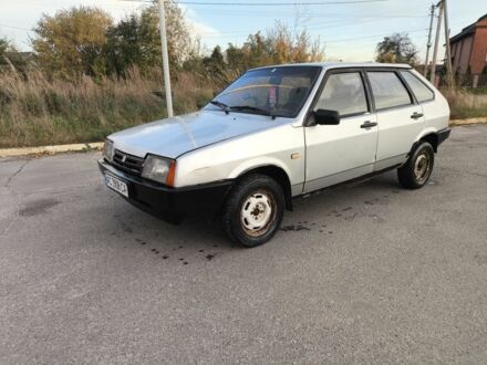 Серый ВАЗ 2109, объемом двигателя 1.5 л и пробегом 200 тыс. км за 650 $, фото 1 на Automoto.ua