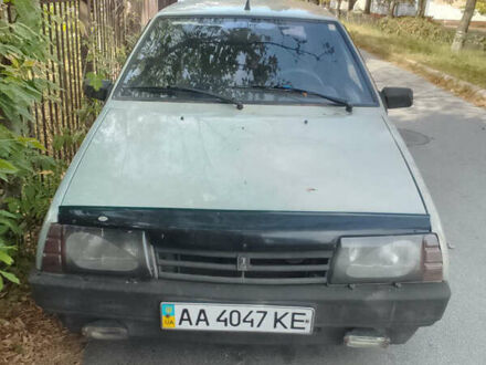 ВАЗ 2109 2002 в Киеве на Automoto.ua Серый ВАЗ 2109, объемом двигателя 1.5 л и пробегом 100 тыс. км за 1474 $, фото 1 на Automoto.ua