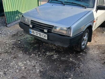 ВАЗ 2109 2002 в Хмельнике на Automoto.ua Серый ВАЗ 2109, объемом двигателя 1.5 л и пробегом 80 тыс. км за 1750 $, фото 1 на Automoto.ua