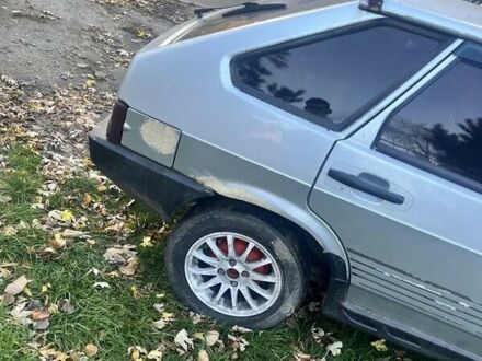 Серый ВАЗ 2109, объемом двигателя 1.5 л и пробегом 349 тыс. км за 1000 $, фото 1 на Automoto.ua