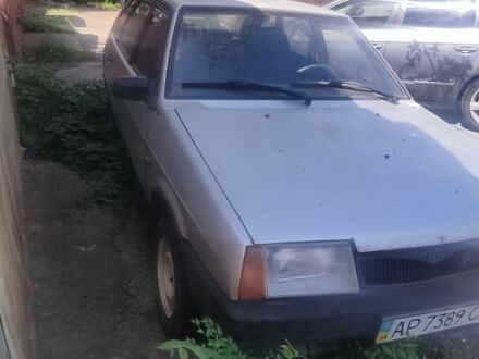 ВАЗ 2109 2002 у Запоріжжя на Automoto.ua Сірий ВАЗ 2109, об'ємом двигуна 0 л та пробігом 200 тис. км за 650 $, фото 1 на Automoto.ua