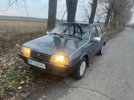 Серый ВАЗ 2109, объемом двигателя 1.5 л и пробегом 300 тыс. км за 1450 $, фото 1 на Automoto.ua