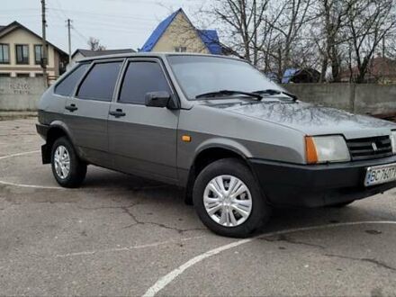 Серый ВАЗ 2109, объемом двигателя 1.5 л и пробегом 100 тыс. км за 800 $, фото 1 на Automoto.ua