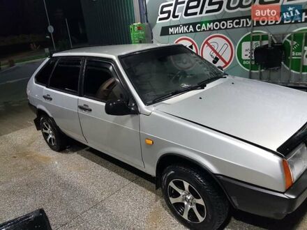 ВАЗ 2109 2003 у Чернівцях на Automoto.ua Сірий ВАЗ 2109, об'ємом двигуна 1.5 л та пробігом 200 тис. км за 2100 $, фото 1 на Automoto.ua