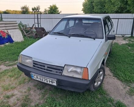 Серый ВАЗ 2109, объемом двигателя 1.5 л и пробегом 250 тыс. км за 675 $, фото 1 на Automoto.ua