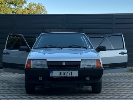 ВАЗ 2109 2004 в Николаеве на Automoto.ua Серый ВАЗ 2109, объемом двигателя 1.6 л и пробегом 250 тыс. км за 2300 $, фото 1 на Automoto.ua