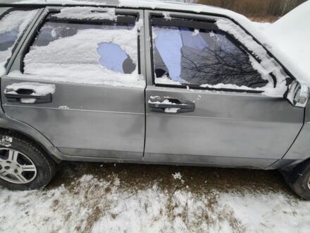 Серый ВАЗ 2109, объемом двигателя 1.5 л и пробегом 235 тыс. км за 523 $, фото 1 на Automoto.ua