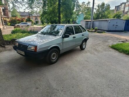 ВАЗ 2109 2004 в Кривом Роге на Automoto.ua Серый ВАЗ 2109, объемом двигателя 1.5 л и пробегом 1 тыс. км за 1350 $, фото 1 на Automoto.ua