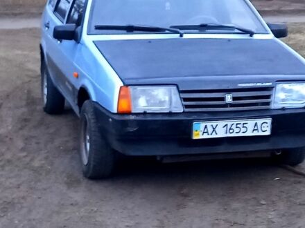 ВАЗ 2109 2004 у Доброполье на Automoto.ua Сірий ВАЗ 2109, об'ємом двигуна 15 л та пробігом 232 тис. км за 1350 $, фото 1 на Automoto.ua