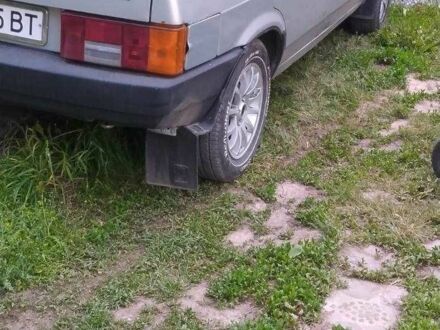 ВАЗ 2109 2005 у Христиновке на Automoto.ua Сірий ВАЗ 2109, об'ємом двигуна 1.5 л та пробігом 2 тис. км за 1600 $, фото 1 на Automoto.ua