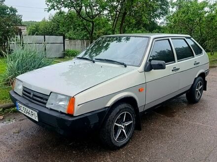 ВАЗ 2109 2006 в Валках на Automoto.ua Серый ВАЗ 2109, объемом двигателя 1.5 л и пробегом 165 тыс. км за 1760 $, фото 1 на Automoto.ua