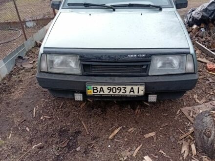 ВАЗ 2109 2007 в Кропивницком (Кировограде) на Automoto.ua Серый ВАЗ 2109, объемом двигателя 1.5 л и пробегом 200 тыс. км за 1450 $, фото 1 на Automoto.ua