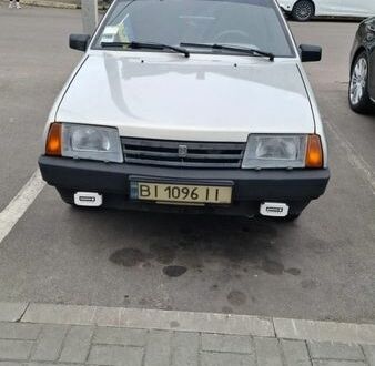 Серый ВАЗ 2109, объемом двигателя 1.6 л и пробегом 235 тыс. км за 2000 $, фото 1 на Automoto.ua