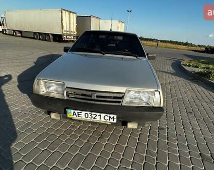 Серый ВАЗ 2109, объемом двигателя 1.6 л и пробегом 280 тыс. км за 1800 $, фото 1 на Automoto.ua