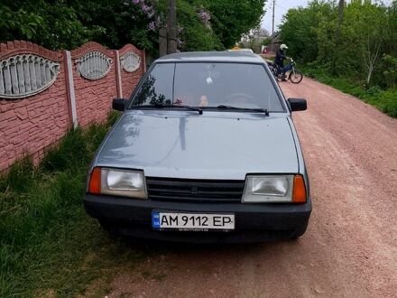 ВАЗ 2109 2008 у Овруче на Automoto.ua Сірий ВАЗ 2109, об'ємом двигуна 1.6 л та пробігом 230 тис. км за 1100 $, фото 1 на Automoto.ua