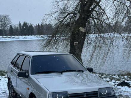 Сірий ВАЗ 2109, об'ємом двигуна 1.6 л та пробігом 47 тис. км за 1950 $, фото 1 на Automoto.ua