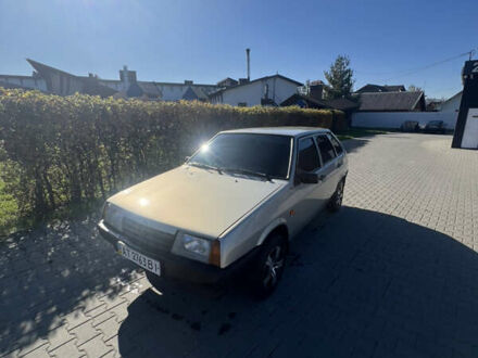 ВАЗ 2109 2008 в Косове на Automoto.ua Серый ВАЗ 2109, объемом двигателя 1.6 л и пробегом 299 тыс. км за 1800 $, фото 1 на Automoto.ua