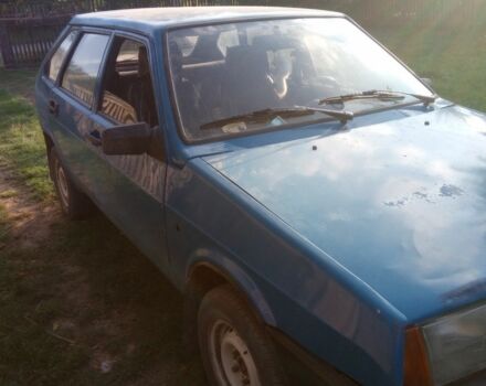 Синий ВАЗ 2109, объемом двигателя 1.5 л и пробегом 48 тыс. км за 600 $, фото 2 на Automoto.ua