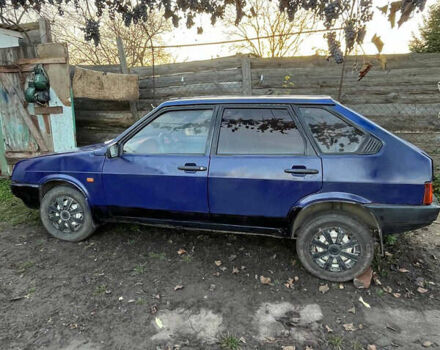Синий ВАЗ 2109, объемом двигателя 1.3 л и пробегом 100 тыс. км за 807 $, фото 4 на Automoto.ua