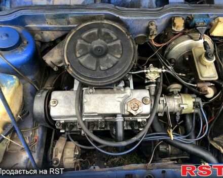 Синий ВАЗ 2109, объемом двигателя 1.5 л и пробегом 75 тыс. км за 400 $, фото 2 на Automoto.ua